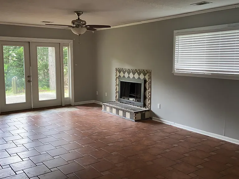 500 Cambertree Way — Photo 6
