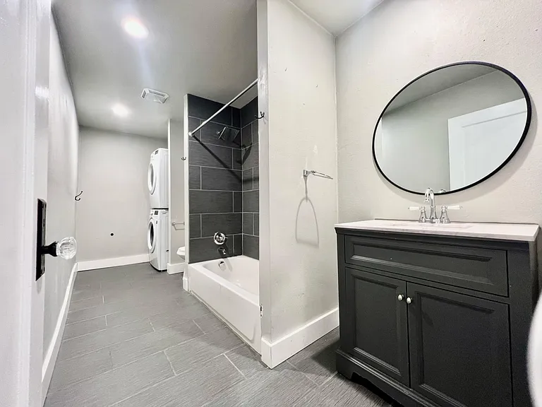 1432 N Denver Ave #B — Photo 8