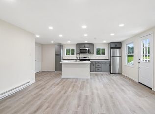 11 Maple Ln, Dover plains, NY 12522