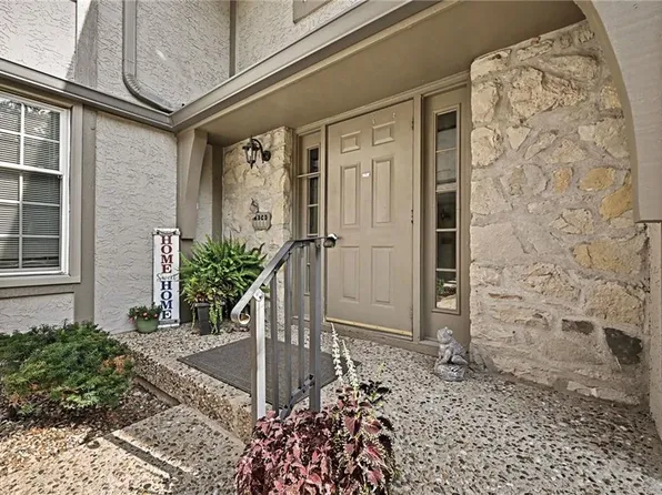 1125 NW 12th St APT C, Blue Springs, MO 64015