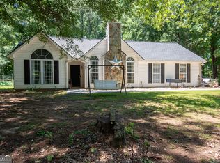 40 Four Oaks Dr, Newnan, GA 30263