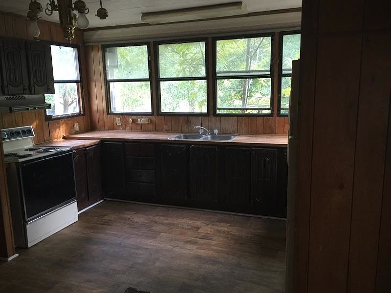 2nd image of 104 Pie Dr