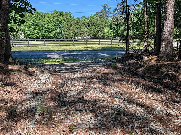 2nd image of 2069 Bowen Rd Lot B