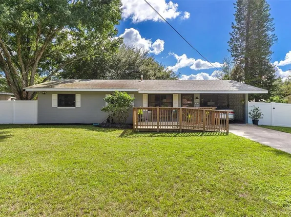 1313 Maugans Ave, Leesburg, FL 34748