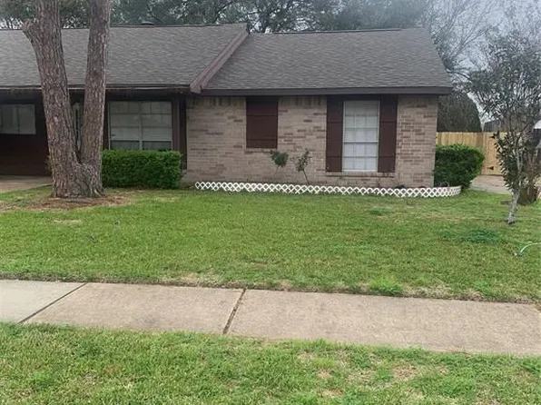 3834 Westheimer Place Dr, Houston, TX 77082
