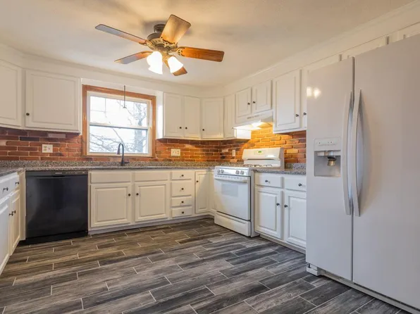 203 Windmill St #1, Providence, RI 02904