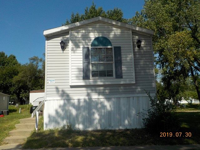 1st image of 954 S 73rd St
