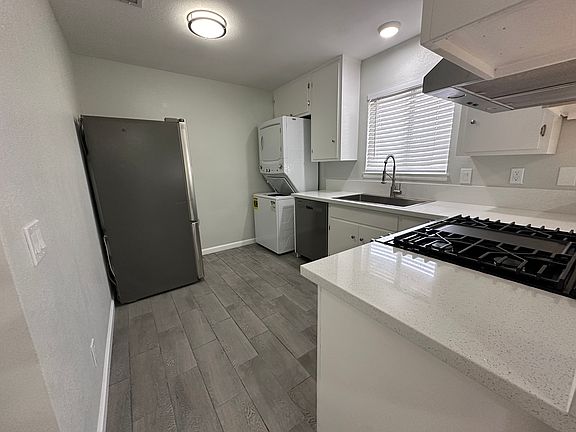 3rd image of 13260 Kiowa Rd APT 2