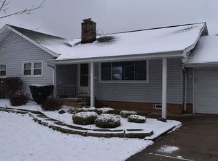 1678 Lander Rd, Mayfield Heights, OH 44124