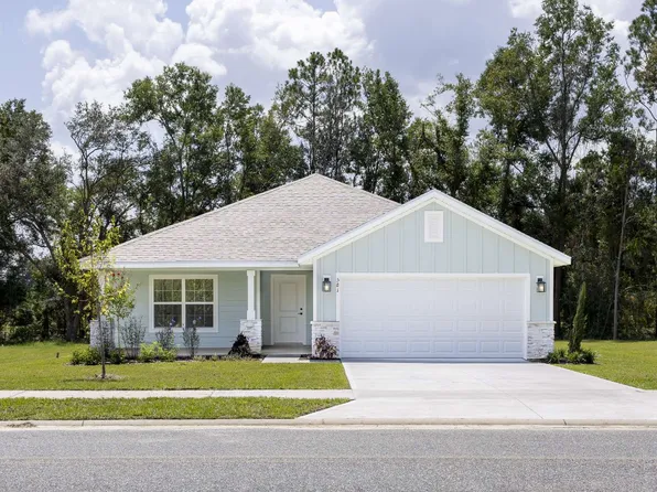 581 SW Bellflower Dr, Lake City, FL 32024
