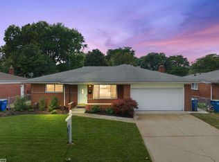 29439 Apolonia Dr, Warren, MI 48092
