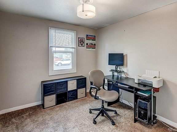3rd image of 4462 W Gill Pl