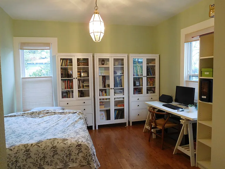 393 W Angela St — Photo 10