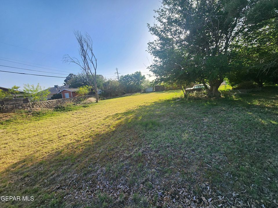1st image of Myra St