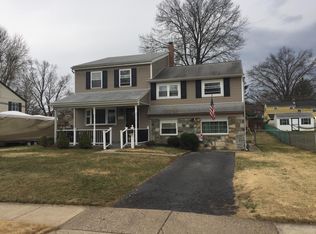 972 Catalpa Rd, Warminster, PA 18974