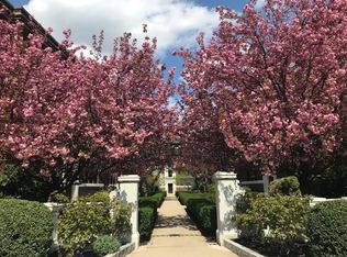 423 Washington St APT 1, Brookline, MA 02446