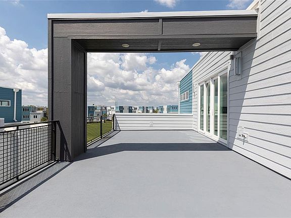 5th image of 7760 Sandy Ridge Dr Unit 219