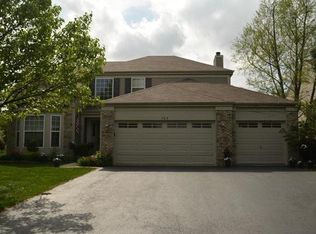 703 Sumac Dr, Aurora, IL 60506