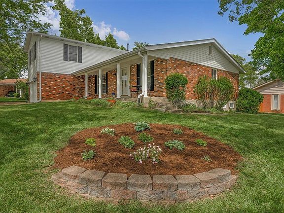 3rd image of 2701 Gladwood Dr