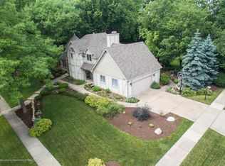 3906 Hemmingway Dr, Okemos, MI 48864