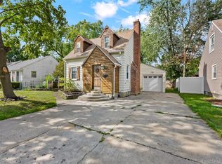 1674 Eaton Rd, Berkley, MI 48072