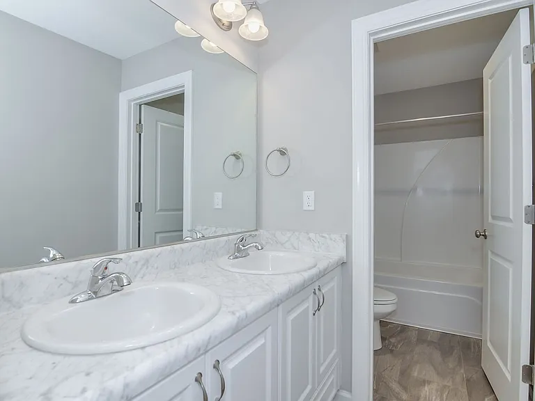 1247 Cobblefield Dr — Photo 30