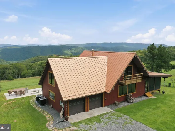 9704 Howards Lick Rd, Mathias, WV 26812