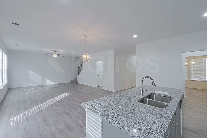 141 English Oak Ln — Photo 11