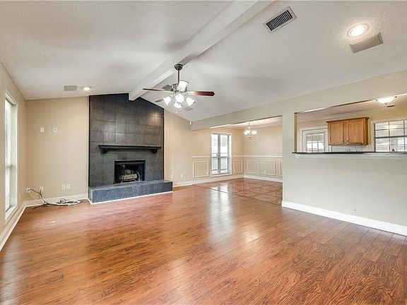 5th image of 2514 Wilmington Dr