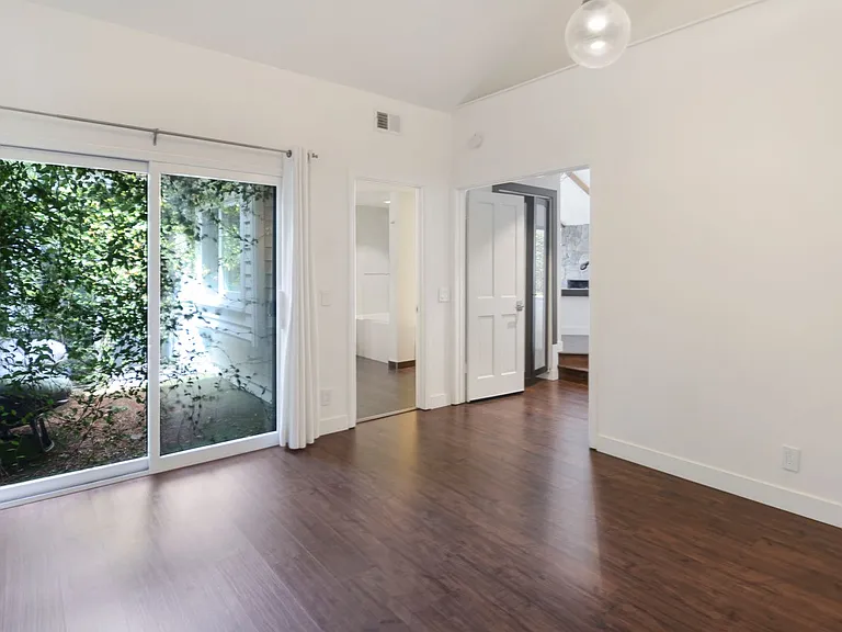 9 Andalucia Dr — Photo 33