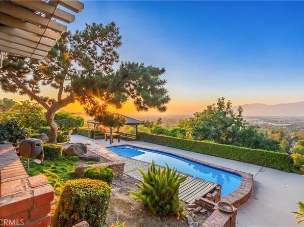 2333 N Coronet Ct, Covina, CA 91724
