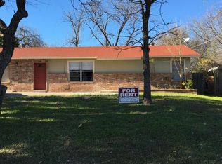 241 Bobbies Ln, Balcones Heights, TX 78201
