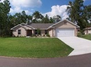 2111 W Tacoma Dr, Citrus Springs, FL 34434