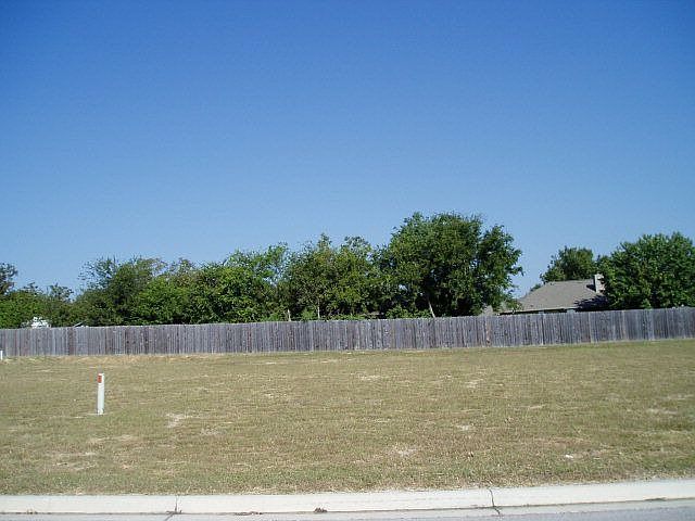 1st image of 1170 Legacy Dr
