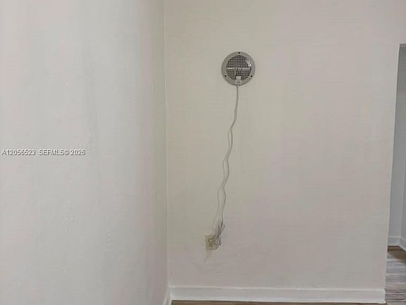 4th image of 1510 NW 68th St Unit 9