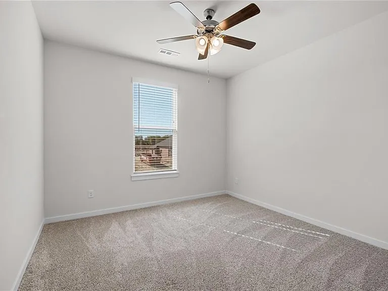 4790 Planetree St — Photo 14