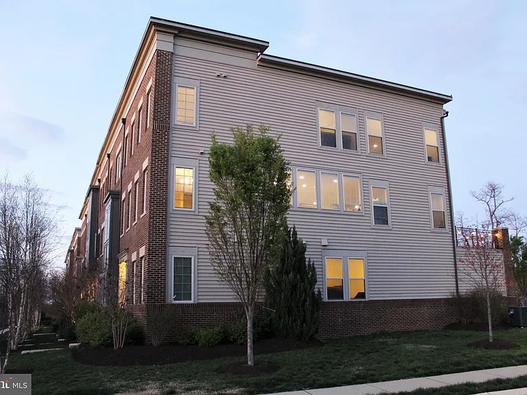 22816 Breezy Hollow Dr — Photo 4