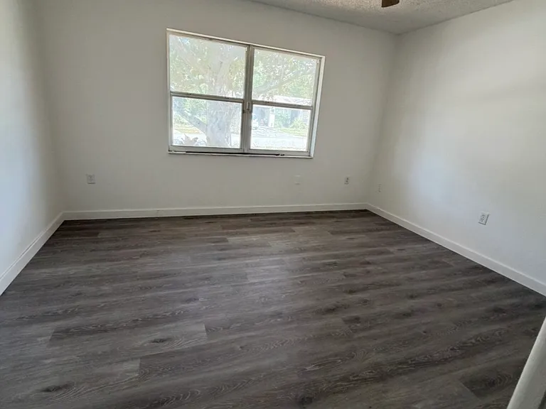 13205 Whaler Dr — Photo 4