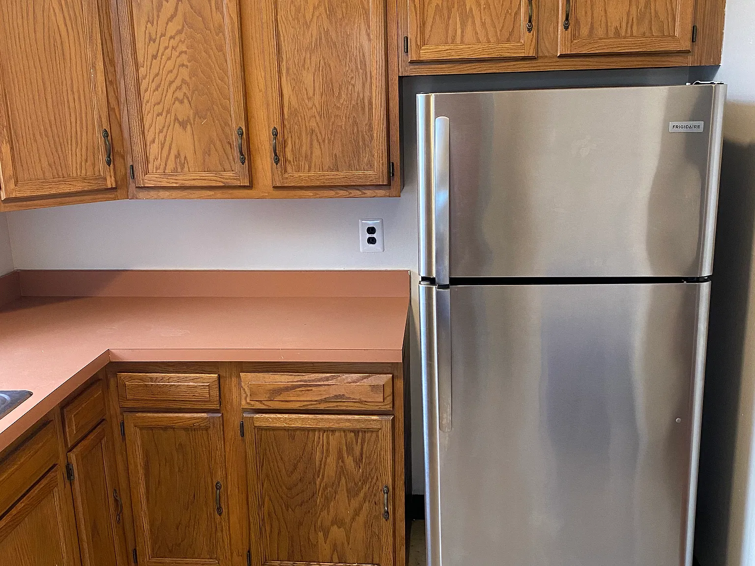 3 bed, 1200 sqft, $1,400 — Photo 4