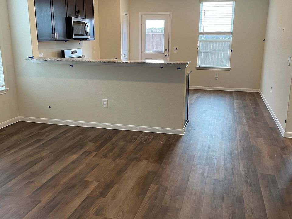 1st image of 6325 Lakeview Haven Dr