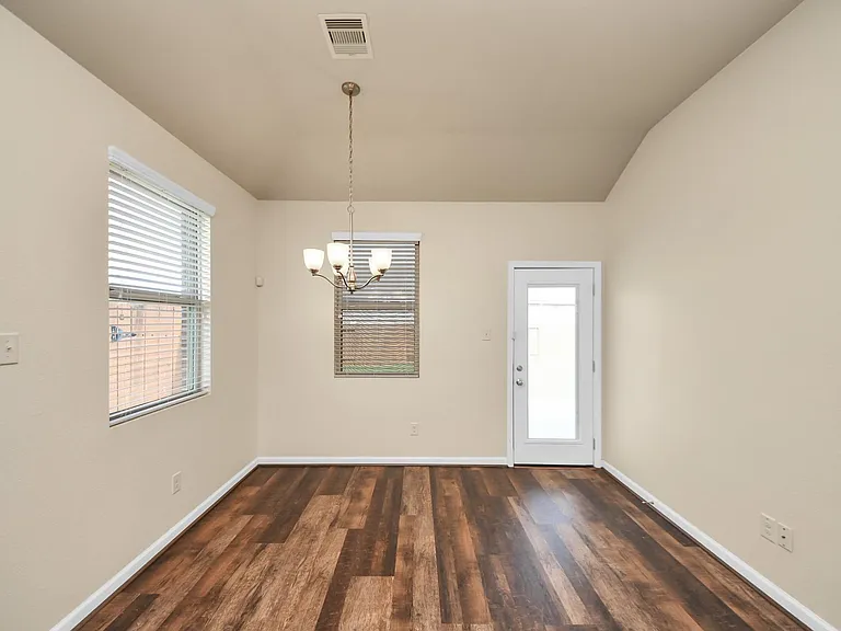 5234 Corbridge Glen Ct — Photo 6