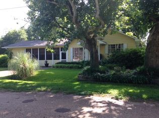 320 S Texas Ave, Bloomburg, TX 75556