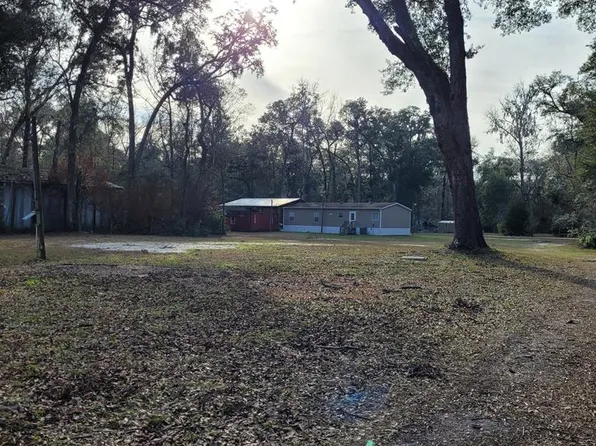 56 NE 717th St, Old Town, FL 32680