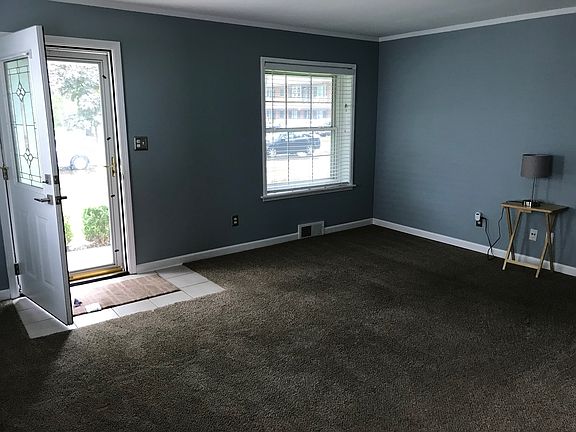 Current Photo - Living Room