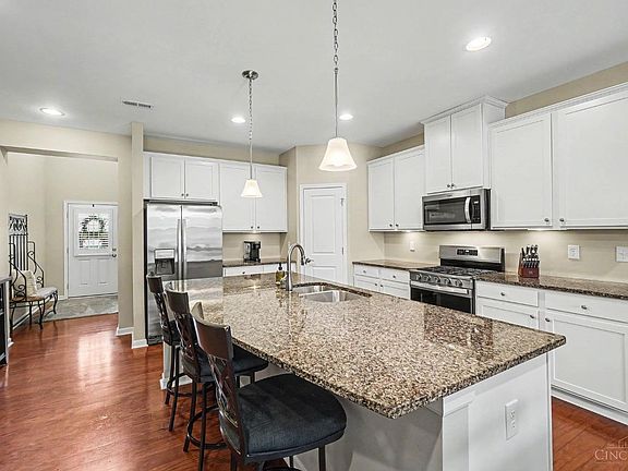 5th image of 381 Turtle Creek Dr