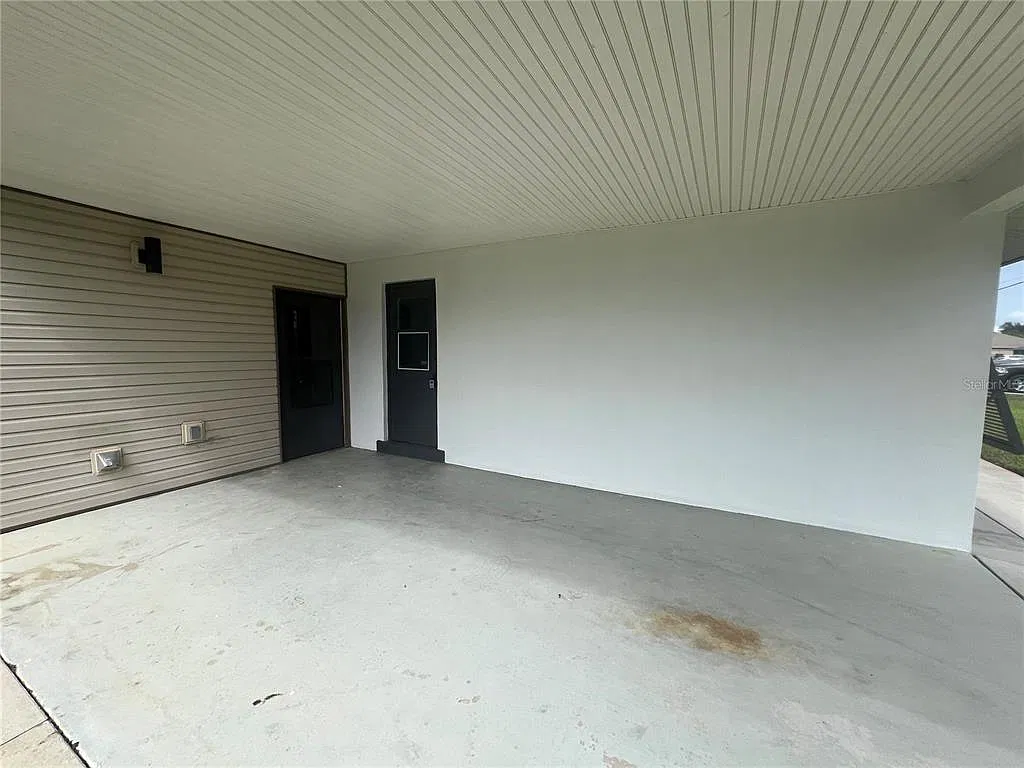 2 bed, 2.0 bath, 914 sqft, $1,500 — Photo 4