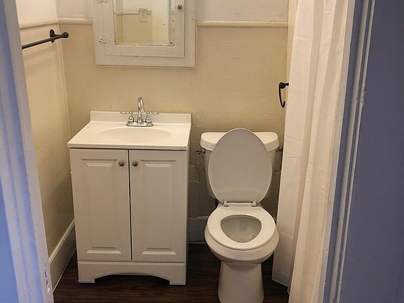 3rd image of 222 Lowell St #7