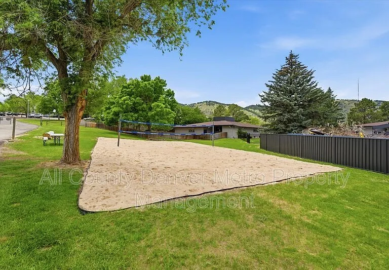 1400 Golden Cir #306 — Photo 27