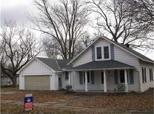 513 Swan St, Lacygne, KS 66040