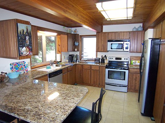 5th image of 1955 Calabria Ln